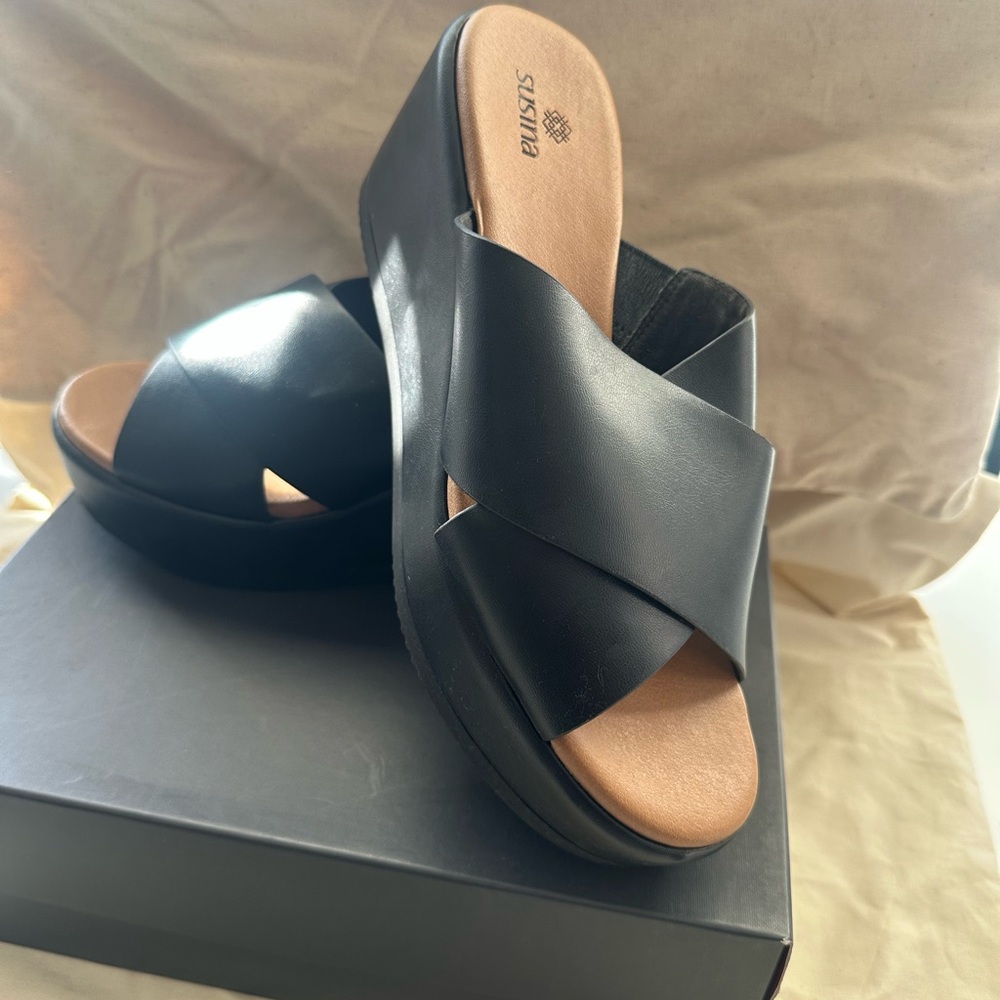 Skechers Black Platform Slide Sandals